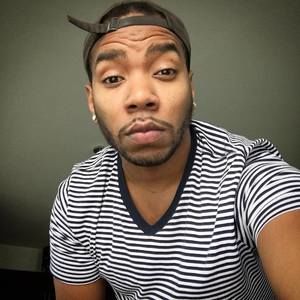 Meet your Posher, Latroy